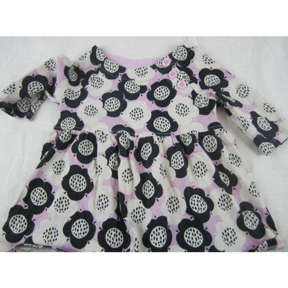 OSHKOSH GENUINE KIDS FLOWER DRESS 2T 2 PIECE lONG sleeves GRAY SHORTS